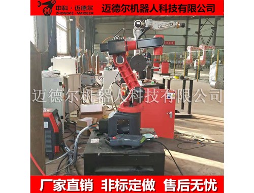 工業(yè)機(jī)器人產(chǎn)業(yè)有哪些明顯優(yōu)勢？